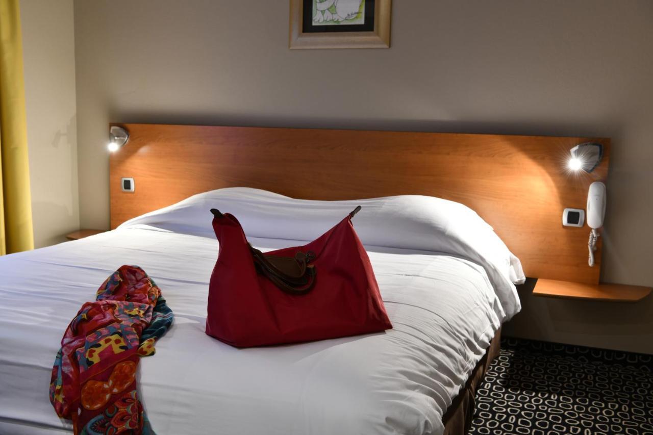 In Situ Hotel Valenciennes Exteriér fotografie